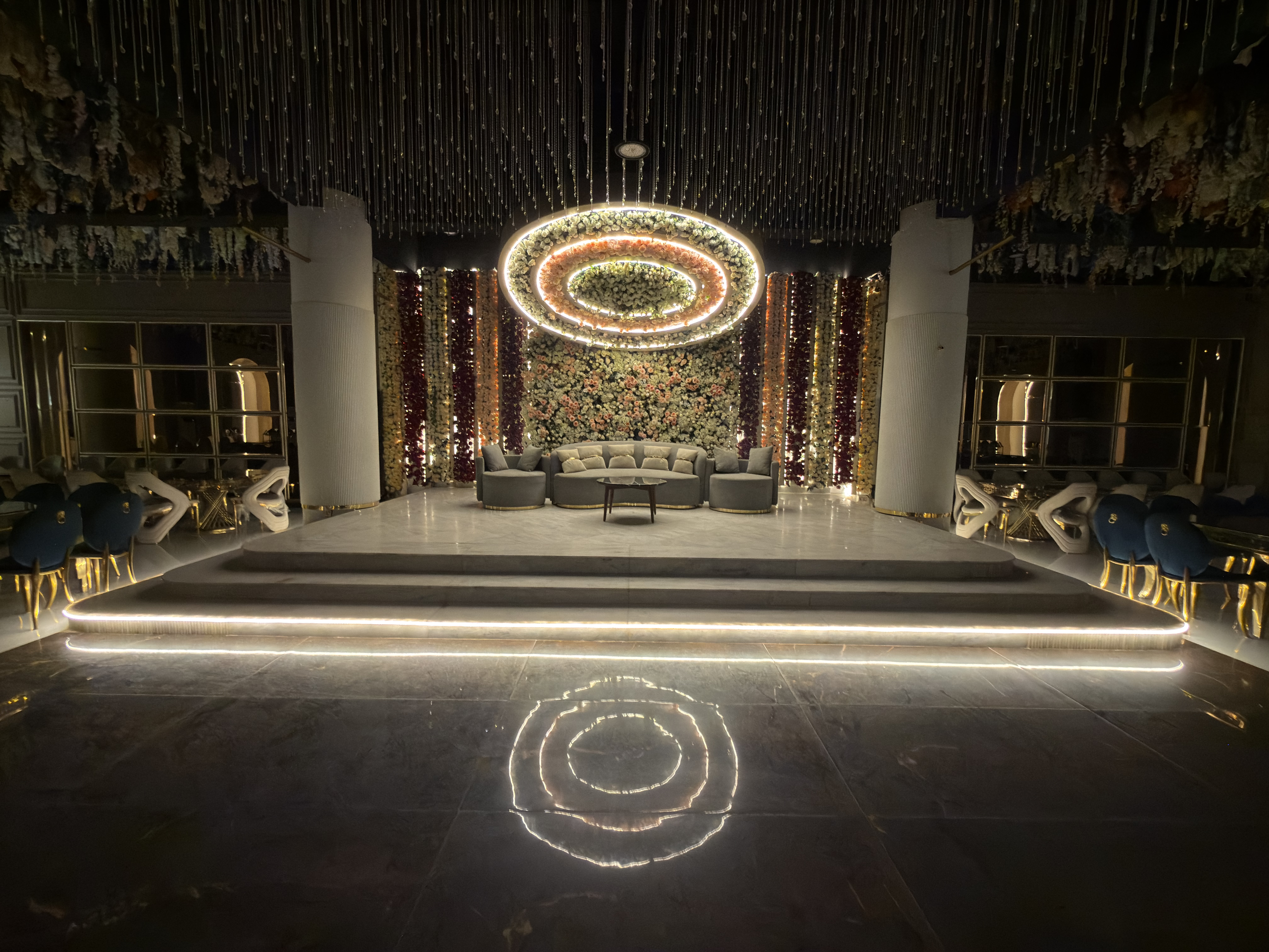 Elegant Wedding Stage